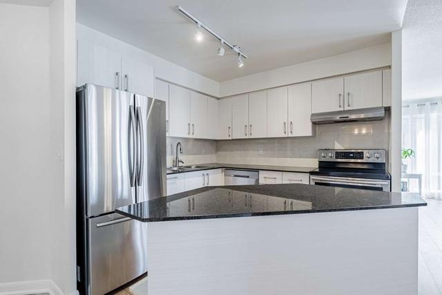2408 - 210 Victoria St, Condo with 2 bedrooms, 2 bathrooms and 1 parking in Toronto ON | Image 18