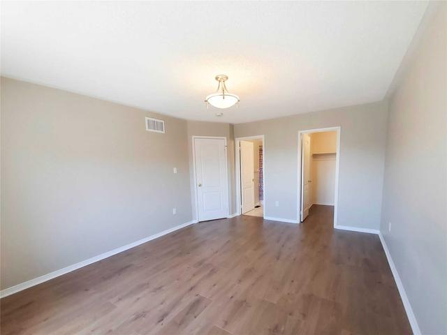 2356 Winlord Pl, House detached with 4 bedrooms, 4 bathrooms and 3 parking in Oshawa ON | Image 3