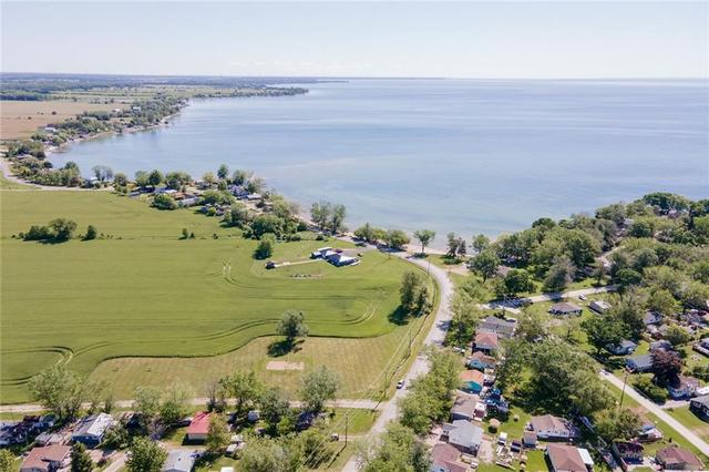 1070 Lakeshore Road, House detached with 2 bedrooms, 1 bathrooms and 2 parking in Haldimand County ON | Image 47