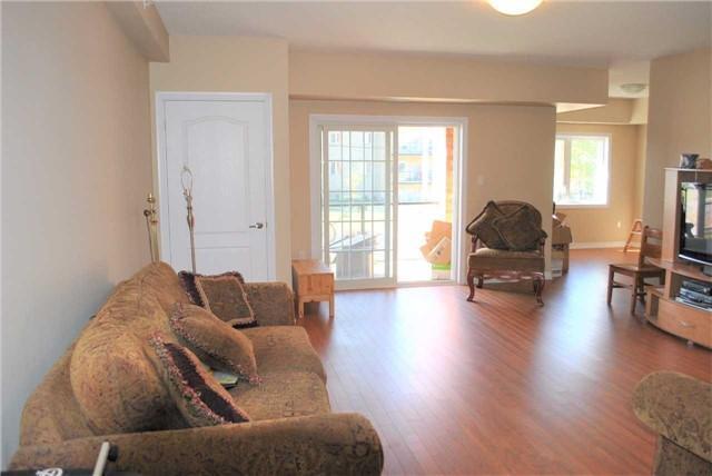 101 - 39 Ferndale Dr S, Condo with 3 bedrooms, 2 bathrooms and 1 parking in Barrie ON | Image 6