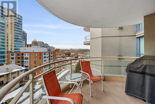 806, - 804 3 Avenue Sw, Condo with 2 bedrooms, 2 bathrooms and 1 parking in Calgary AB | Image 17