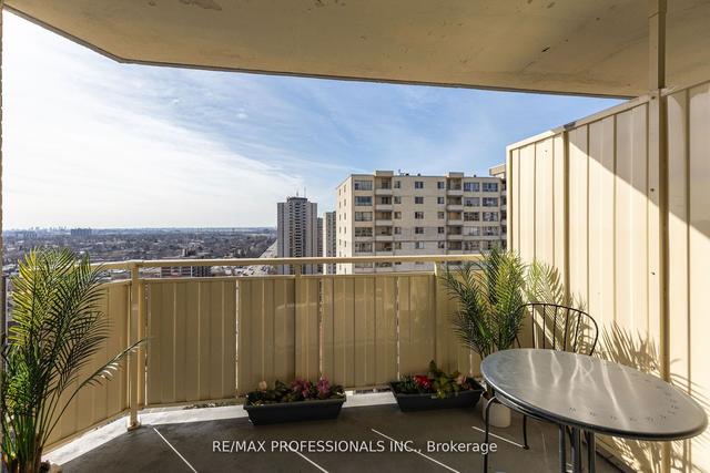 2008 - 330 Dixon Rd, Condo with 1 bedrooms, 1 bathrooms and 1 parking in Toronto ON | Image 11