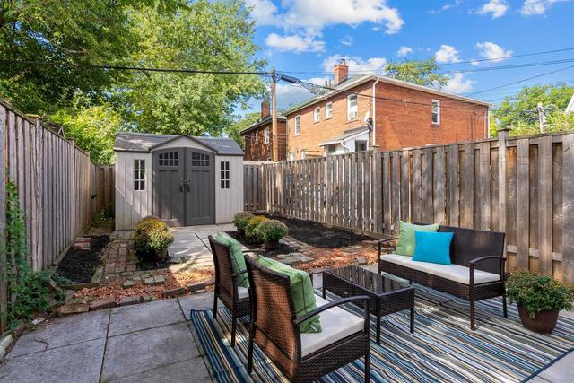1012 Woodbine Ave, House semidetached with 3 bedrooms, 3 bathrooms and 0 parking in Toronto ON | Image 6