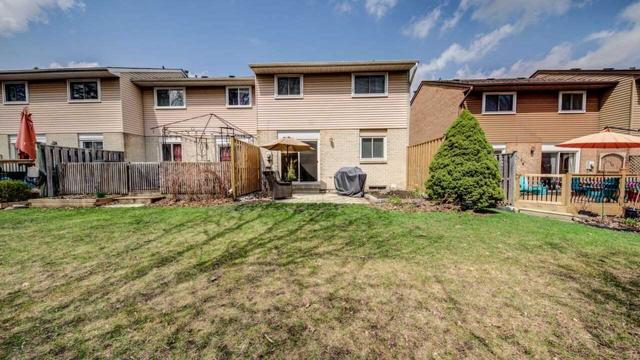 103 Lynden Circ, Townhouse with 3 bedrooms, 2 bathrooms and 2 parking in Halton Hills ON | Image 30