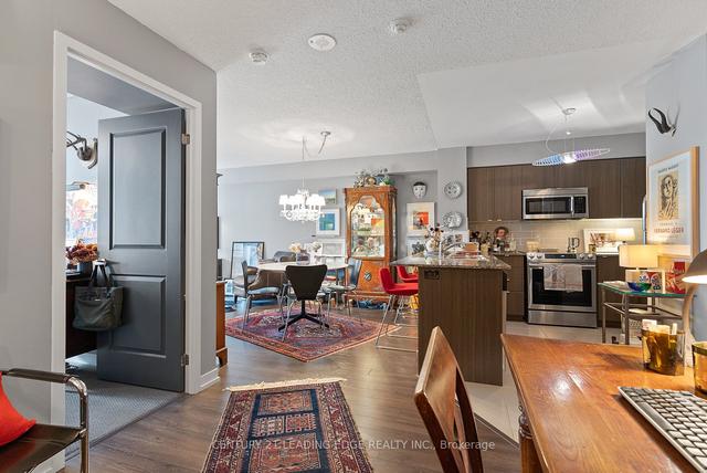 515 - 816 Lansdowne Ave, Condo with 1 bedrooms, 1 bathrooms and 1 parking in Toronto ON | Image 4