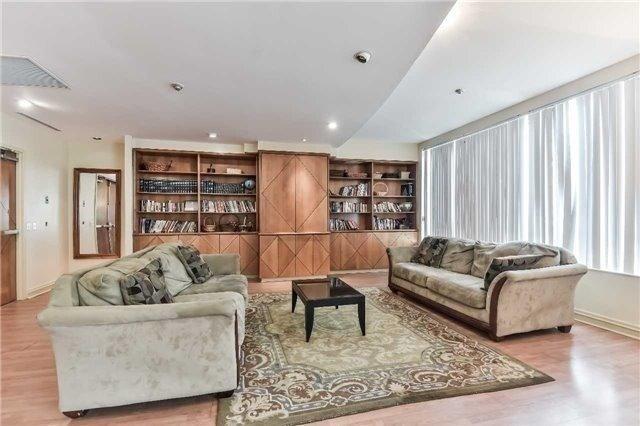 2007 - 238 Doris Ave, Condo with 2 bedrooms, 2 bathrooms and 1 parking in Toronto ON | Image 4