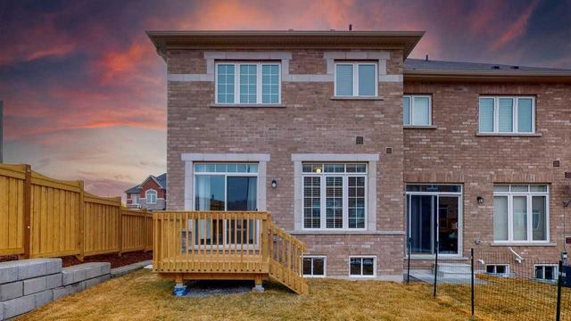 42 Brent Cres, House attached with 4 bedrooms, 3 bathrooms and 2 parking in Clarington ON | Image 29