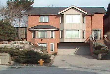 80 Burton Rd, House detached with 4 bedrooms, 4 bathrooms and 4 parking in Toronto ON | Image 1