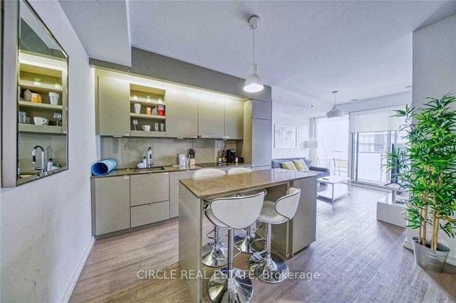 3601 - 101 Peter St, Condo with 1 bedrooms, 1 bathrooms and 0 parking in Toronto ON | Image 23