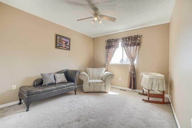 22 Shipp Cres, House detached with 4 bedrooms, 4 bathrooms and 4 parking in Ajax ON | Image 16