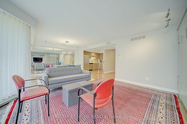 1609 - 65 Harbour Sq, Condo with 1 bedrooms, 1 bathrooms and 1 parking in Toronto ON | Image 7