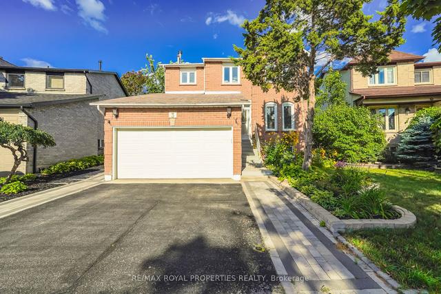 3 Plowman Dr, House detached with 4 bedrooms, 4 bathrooms and 5 parking in Ajax ON | Image 1
