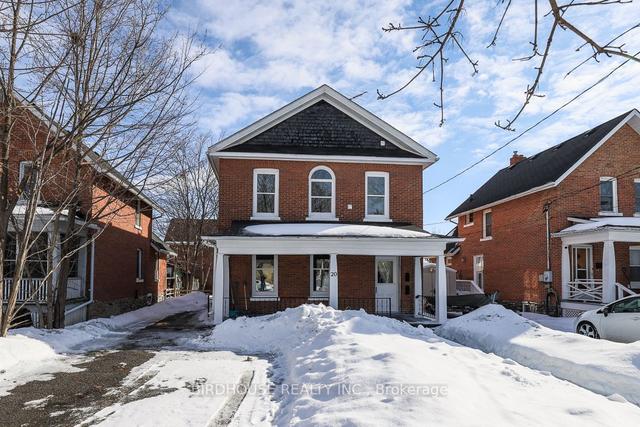 20 St. Lawrence St, House detached with 2 bedrooms, 1 bathrooms and 2 parking in Kawartha Lakes ON | Image 12