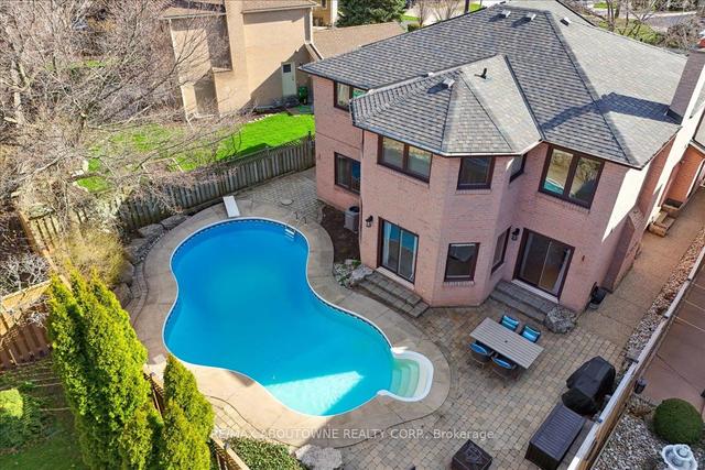 232 Nottingham Dr, House detached with 4 bedrooms, 4 bathrooms and 4 parking in Oakville ON | Image 31