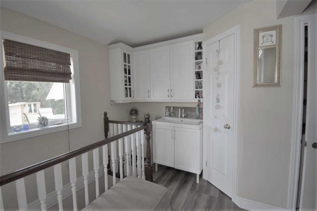 204 Gray Rd, House detached with 3 bedrooms, 3 bathrooms and 12 parking in Hamilton ON | Image 15