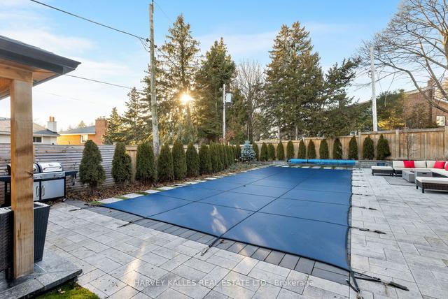 99 Allanhurst Dr, House detached with 4 bedrooms, 5 bathrooms and 6 parking in Toronto ON | Image 38