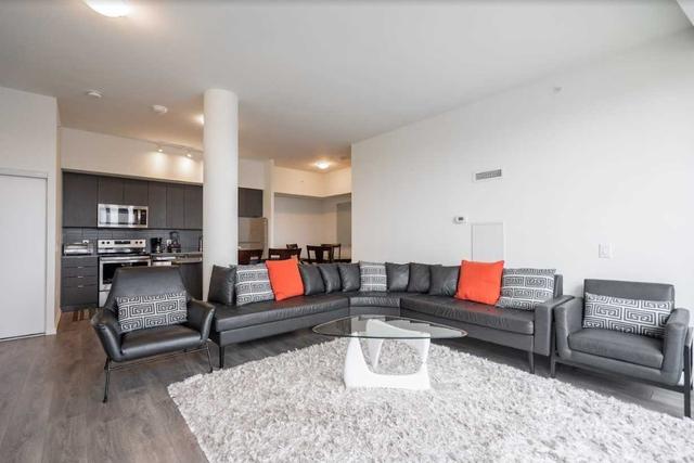 1301 - 3237 Bayview Ave, Condo with 2 bedrooms, 3 bathrooms and 1 parking in Toronto ON | Image 5