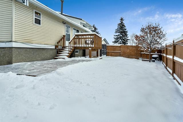 120 Whitehill Place Ne, Home with 3 bedrooms, 2 bathrooms and 2 parking in Calgary AB | Image 35