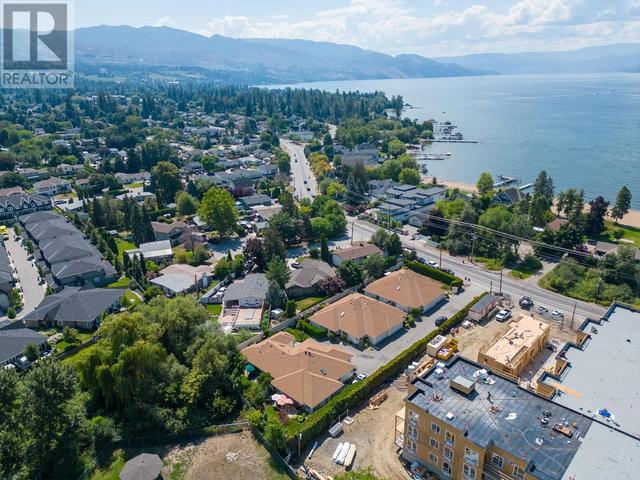 5 - 4141 Lakeshore Road Sw, House attached with 3 bedrooms, 2 bathrooms and 2 parking in Kelowna BC | Image 3