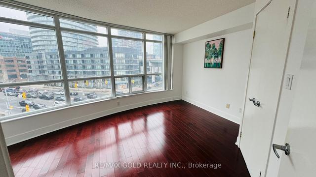 509 - 550 Queens Quay W, Condo with 2 bedrooms, 2 bathrooms and 1 parking in Toronto ON | Image 31