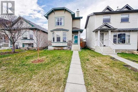 34 Cramond Crescent Se, House detached with 3 bedrooms, 1 bathrooms and 2 parking in Calgary AB | Card Image