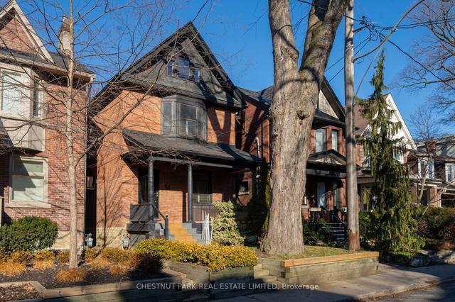 84 Dearbourne Ave, House detached with 4 bedrooms, 3 bathrooms and 2 parking in Toronto ON | Image 1