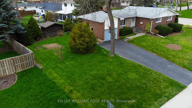 1484 Moss Glen Rd, House detached with 3 bedrooms, 2 bathrooms and 4 parking in Burlington ON | Image 14