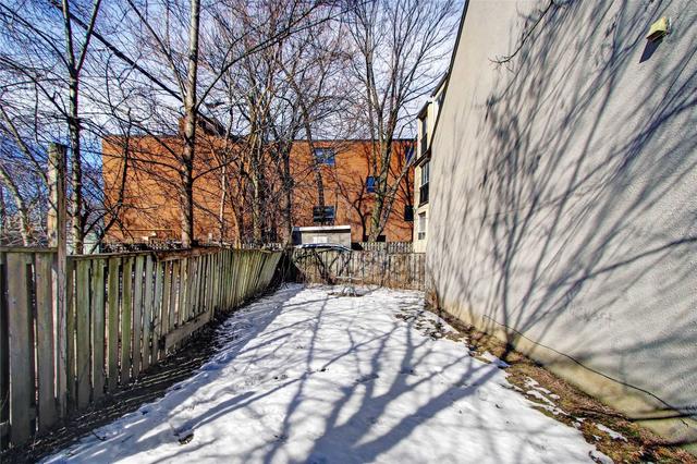 222 Broadview Ave, House detached with 0 bedrooms, 3 bathrooms and 0 parking in Toronto ON | Image 5