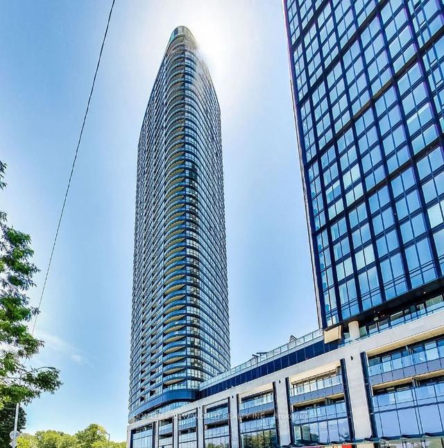 1522 - 585 Bloor St E, Condo with 2 bedrooms, 2 bathrooms and 1 parking in Toronto ON | Image 12