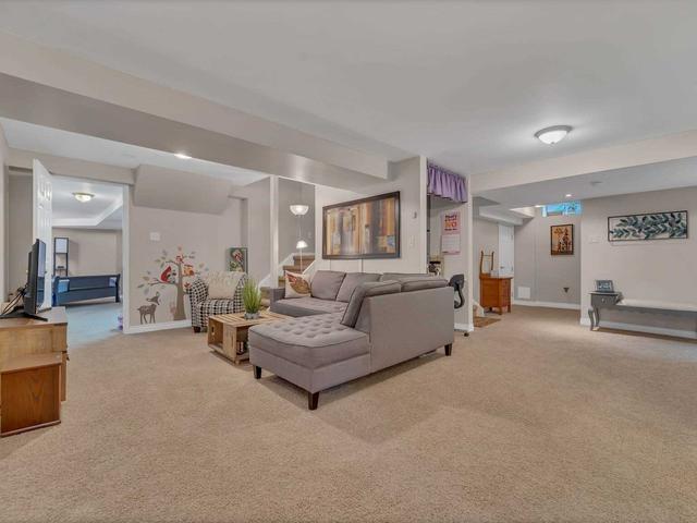 199 Savage Rd, House detached with 4 bedrooms, 4 bathrooms and 2 parking in Newmarket ON | Image 25