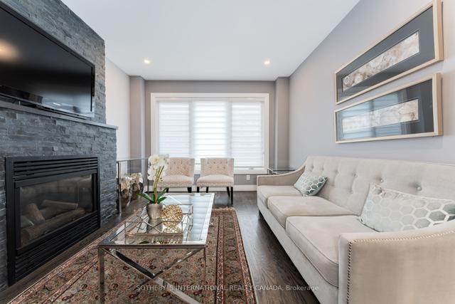 163 Roe Ave, House detached with 3 bedrooms, 4 bathrooms and 3 parking in Toronto ON | Image 9
