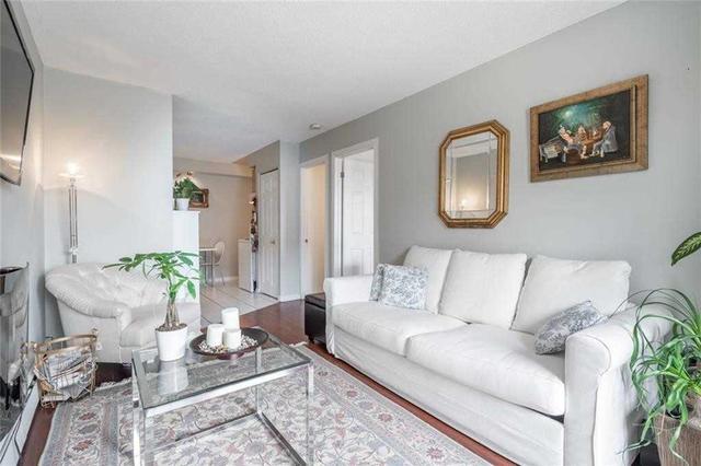 207 - 30 Summit Ave, Condo with 1 bedrooms, 1 bathrooms and 1 parking in Hamilton ON | Image 15