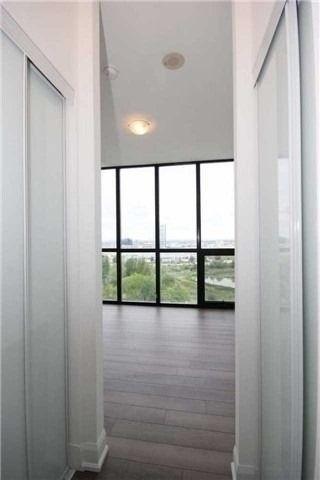 803 - 2910 Highway 7, Condo with 2 bedrooms, 2 bathrooms and 1 parking in Vaughan ON | Image 5