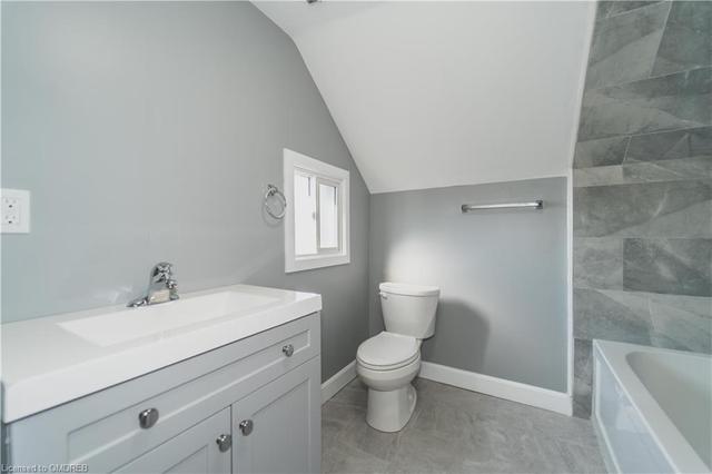 1 Bessey Street, Home with 3 bedrooms, 0 bathrooms and null parking in St. Catharines ON | Image 16