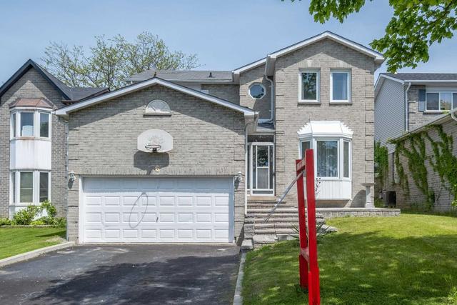 6 Corral Crt, House detached with 4 bedrooms, 4 bathrooms and 6 parking in Whitby ON | Image 1