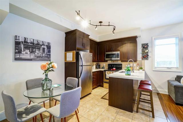 9 - 2964 Islington Ave, Townhouse with 2 bedrooms, 2 bathrooms and 1 parking in Toronto ON | Image 2