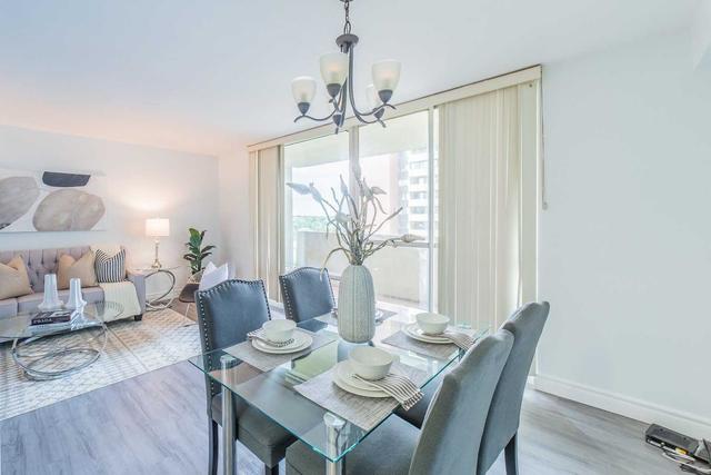 1418 - 1 Massey Sq, Condo with 1 bedrooms, 1 bathrooms and 0 parking in Toronto ON | Image 2