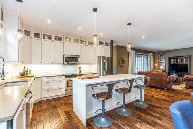 3067 Stone Ridge Blvd, House detached with 3 bedrooms, 3 bathrooms and 4 parking in Orillia ON | Image 7