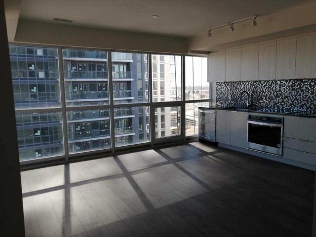 1802 - 2 Sonic Way, Condo with 2 bedrooms, 2 bathrooms and 1 parking in Toronto ON | Image 10