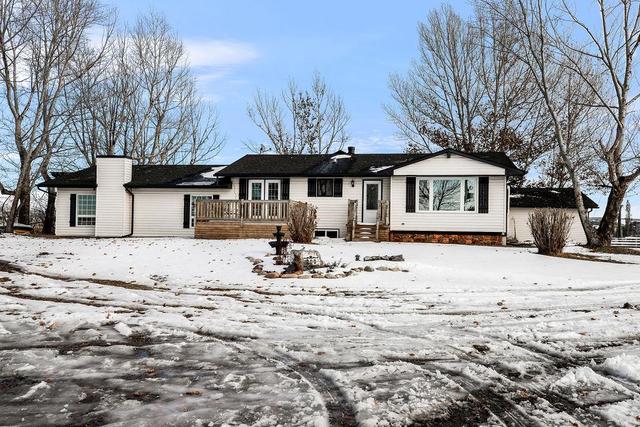200 - 322012 64 Street E, House detached with 4 bedrooms, 3 bathrooms and 2 parking in Foothills County AB | Image 37