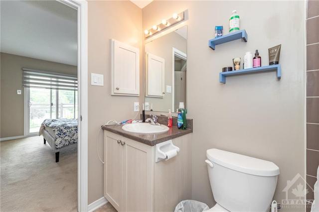 362 Galston Private, House attached with 2 bedrooms, 2 bathrooms and 1 parking in Ottawa ON | Image 15