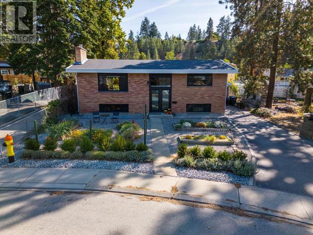 132 Mcpherson Crescent, House detached with 3 bedrooms, 2 bathrooms and 1 parking in Penticton BC | Image 45