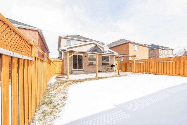 174 Sunny Meadow Blvd, House detached with 3 bedrooms, 4 bathrooms and 6 parking in Brampton ON | Image 30