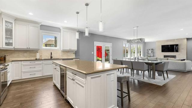 1154 Regency Cres, House detached with 5 bedrooms, 5 bathrooms and 12 parking in Lakeshore ON | Image 5