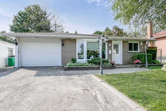 83 Watson Cres, House detached with 3 bedrooms, 2 bathrooms and 5 parking in Brampton ON | Image 23