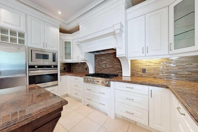 29 Christine Cres, House detached with 4 bedrooms, 6 bathrooms and 6 parking in Toronto ON | Image 5