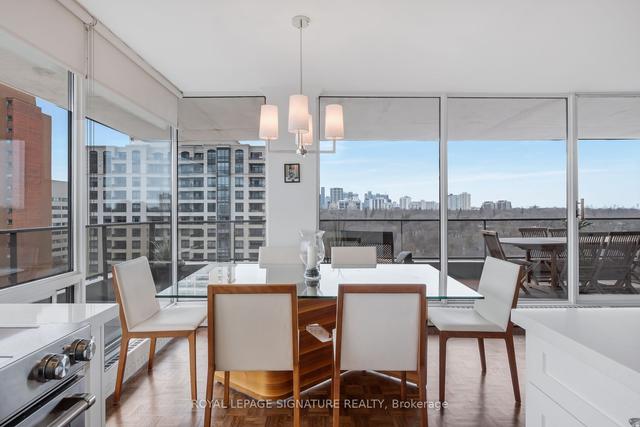 1201 - 20 Avoca Ave, Condo with 2 bedrooms, 2 bathrooms and 1 parking in Toronto ON | Image 21