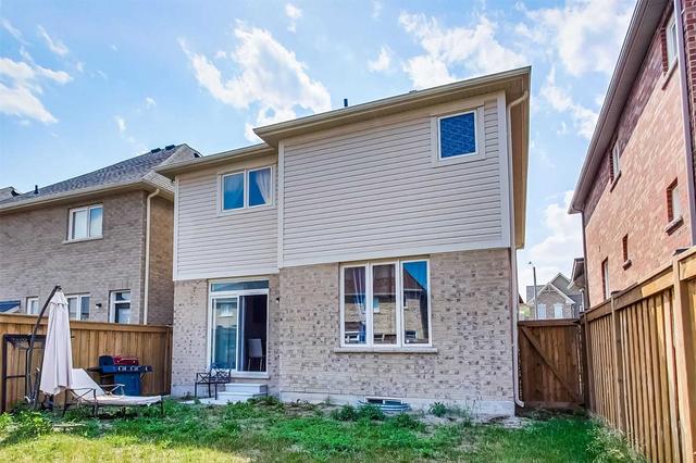 21 Pierce Pl, House detached with 4 bedrooms, 3 bathrooms and 3 parking in New Tecumseth ON | Image 9