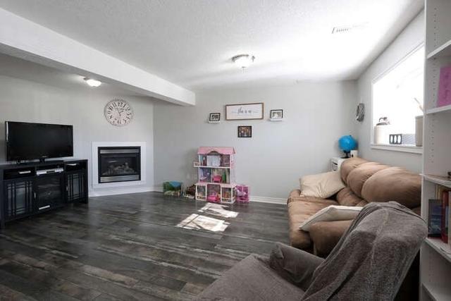 4 Rosewood Dr, House detached with 3 bedrooms, 2 bathrooms and 5 parking in Quinte West ON | Image 13