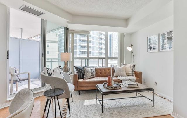 603 - 228 Queens Quay W, Condo with 1 bedrooms, 1 bathrooms and 0 parking in Toronto ON | Image 7